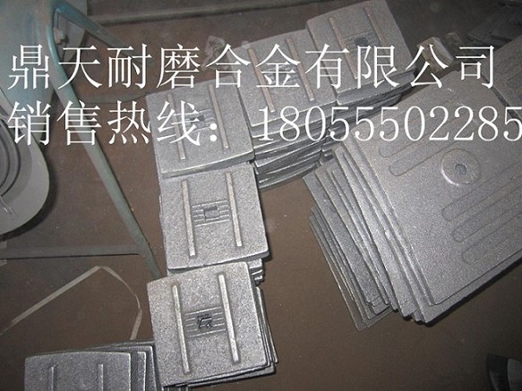 無錫華通瀝青攪拌主機(jī)耐磨襯板、無錫華通拌缸葉片、攪拌臂制造商