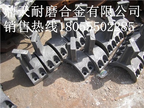 網(wǎng)上推廣山東圓友攪拌站配件，山東圓友50站高鉻刮刀、襯板